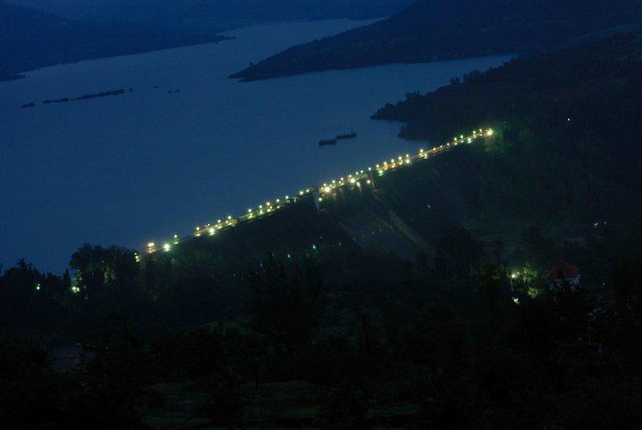 Koyna Lake Resort Koynanagar Exteriör bild