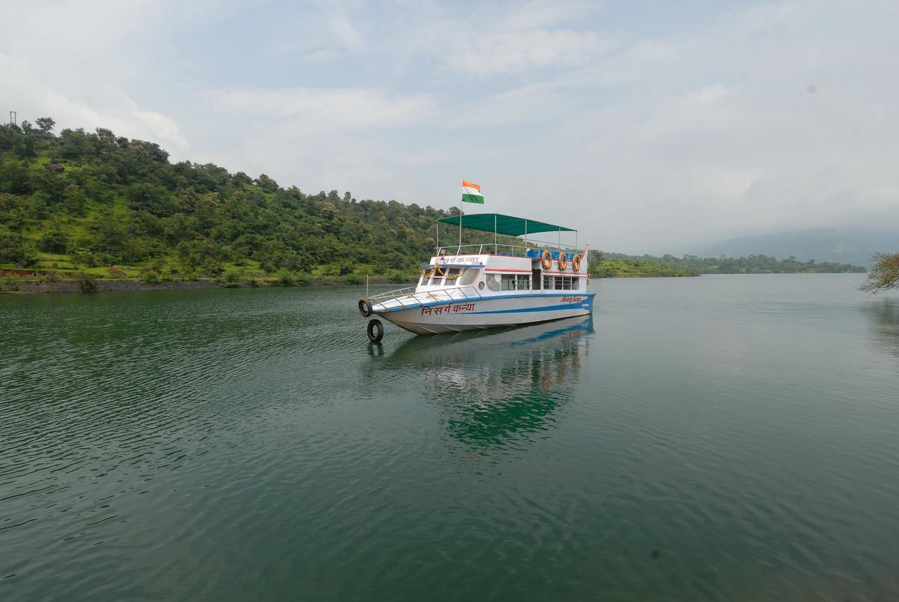 Koyna Lake Resort Koynanagar Exteriör bild