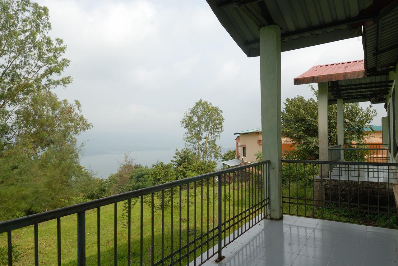 Koyna Lake Resort Koynanagar Exteriör bild